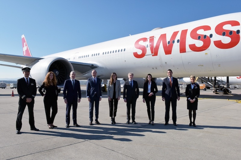 SWISS und die Lufthansa Group haben mit Synhelion eine strategische Zusammenarbeit zur Markteinführung von solarem Treibstoff vereinbart.